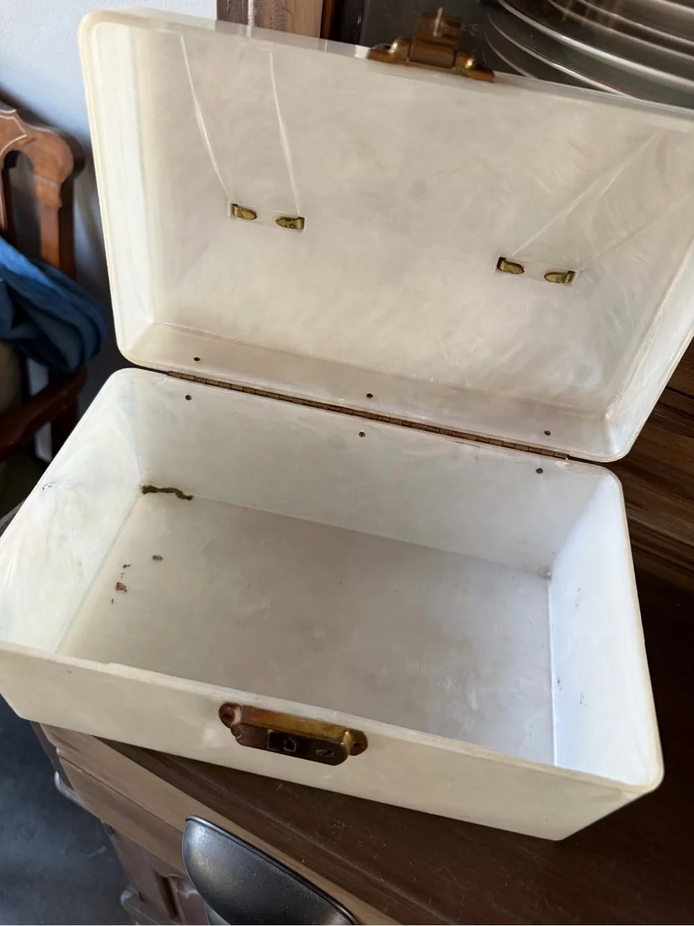Vintage lucite plastic Pearl White Jewelry/makeup  Box with Brass Latch